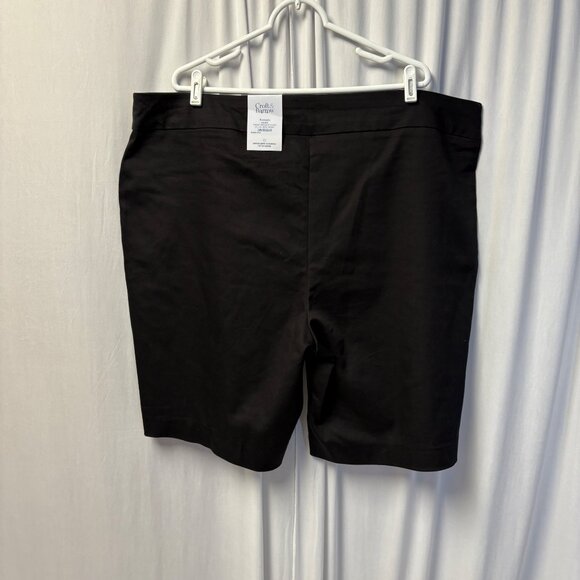 Croft & Barrow Womens Bermuda Shorts Size 24W Regular Black Stretch Slimming NEW - Picture 2 of 10